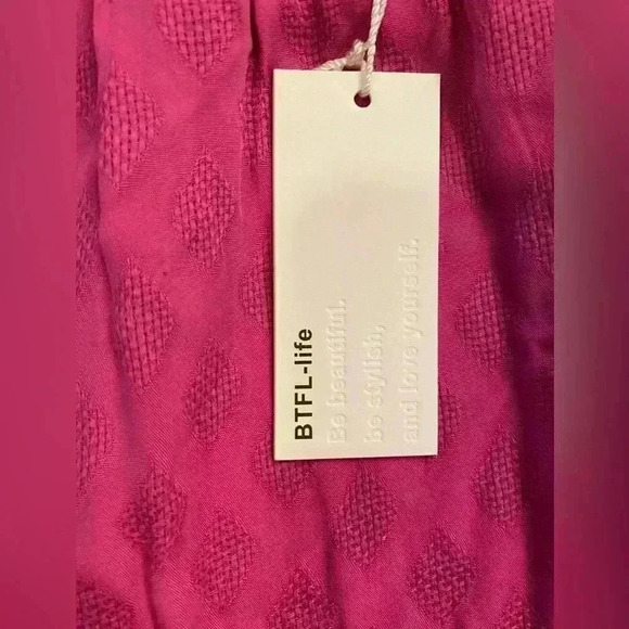 NWT BTFL Life Fuchsia Bishop Sleeved Dress Size Small - Picture 9 of 10